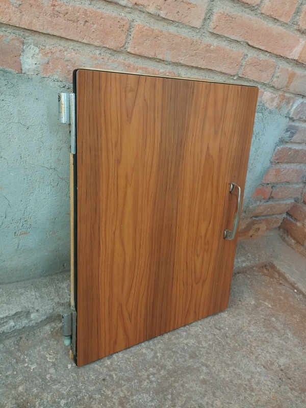 puerta nevera hosteleria plastico formica 57x43x6 3+2u
